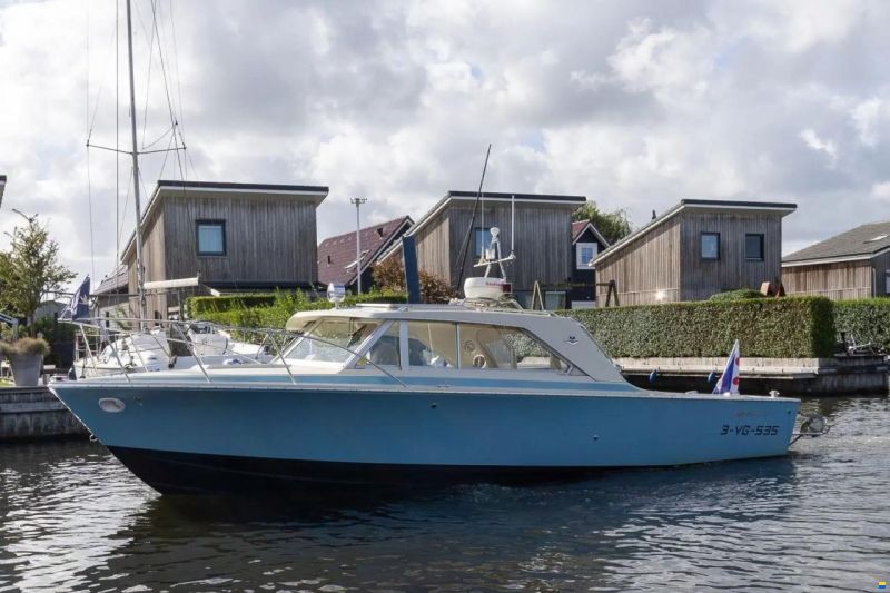 Bertram 26 HT
