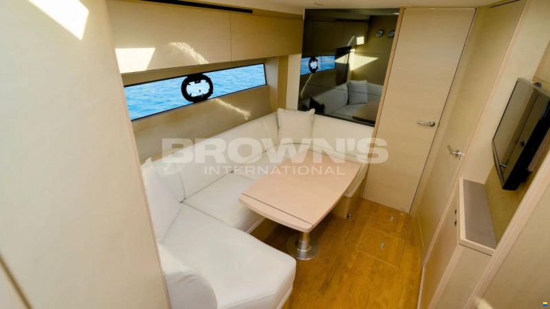 Princess V40
