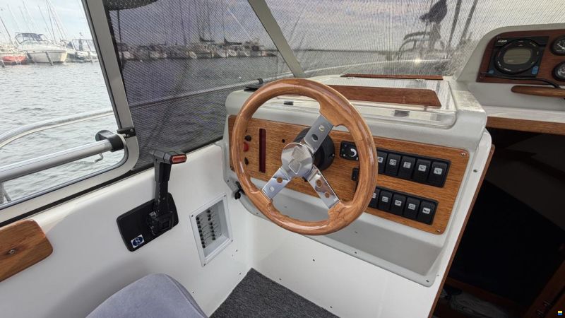 Nimbus 280 C