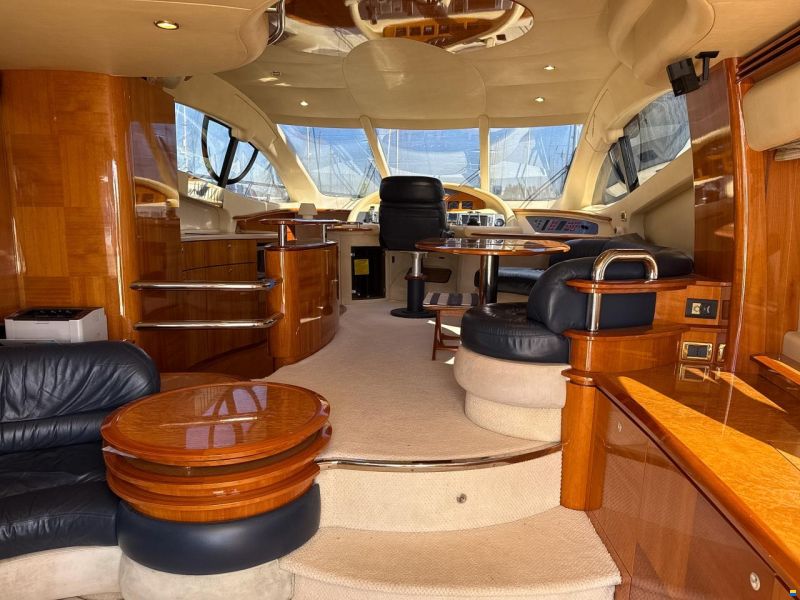 Azimut 55E
