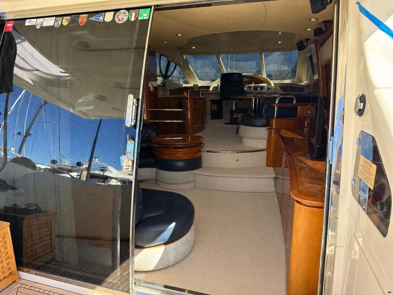 Azimut 55E