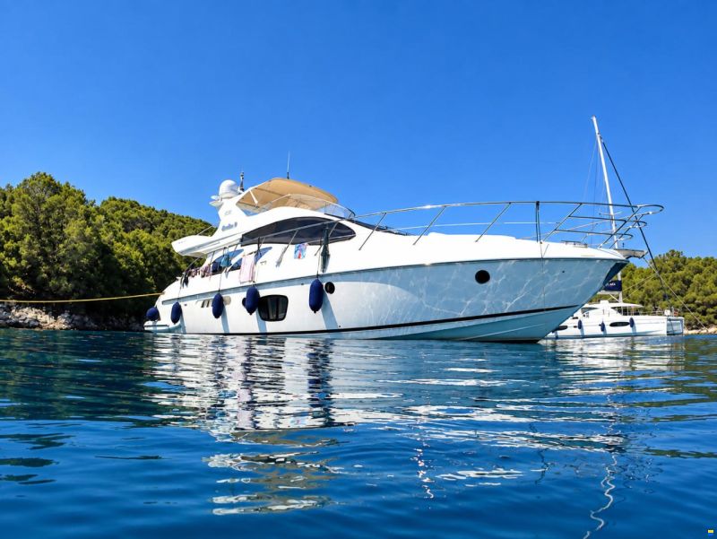 Azimut 55E