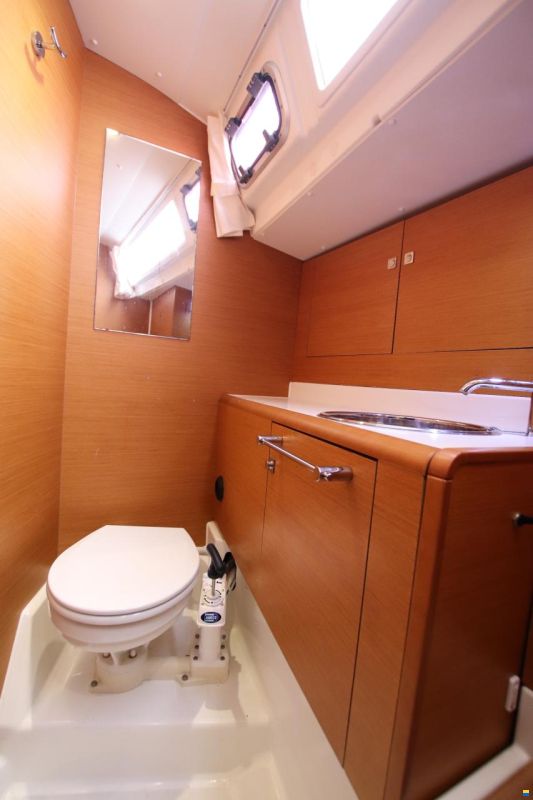 Jeanneau Sun Odyssey 409