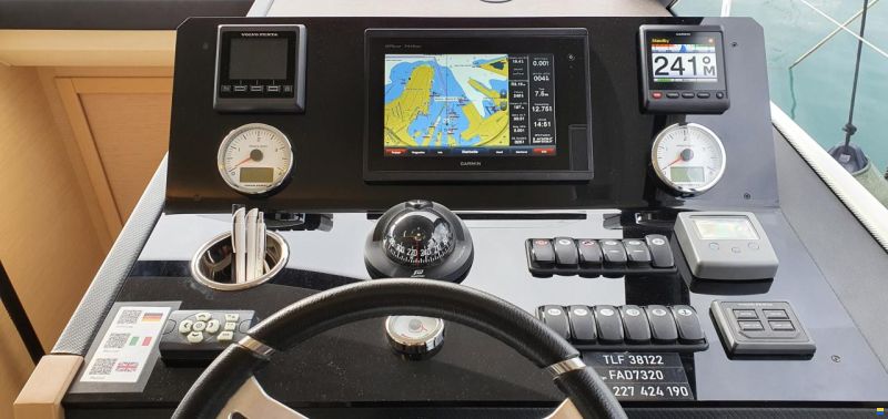 Prestige 420 FLY