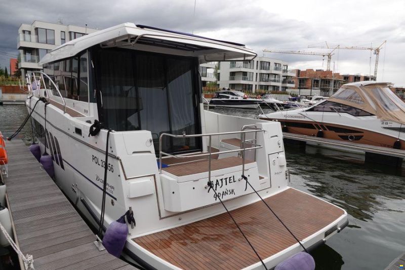Delphia Escape 1150