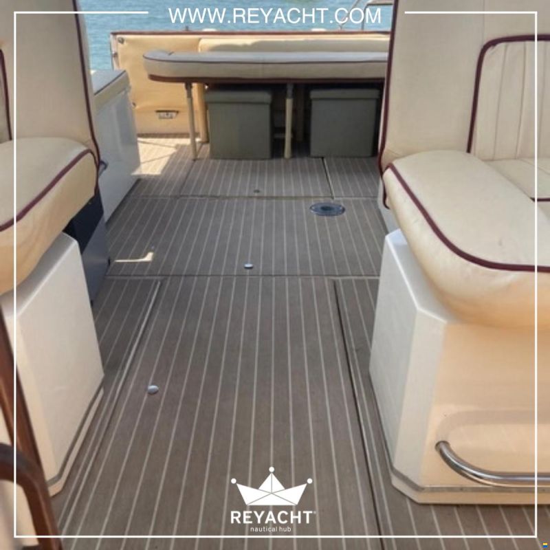 Sea Ray Amberjack 270