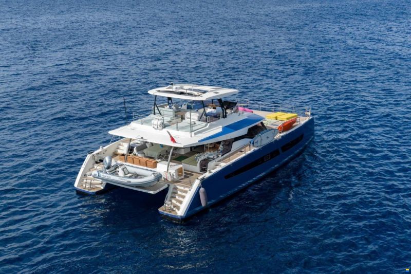 Fountaine-Pajot Power 67