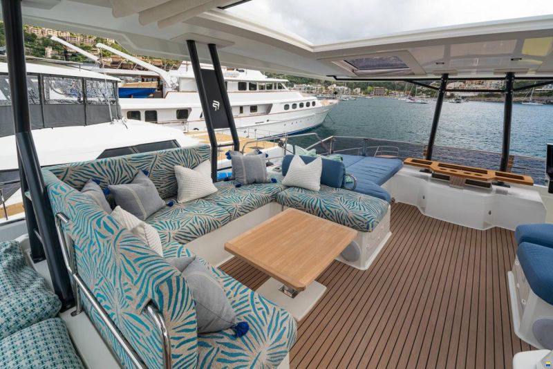 Fountaine-Pajot Power 67