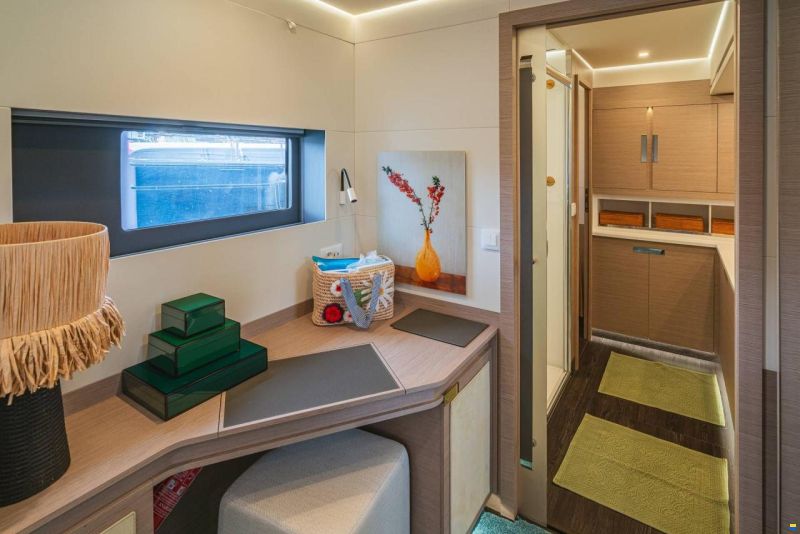 Fountaine-Pajot Power 67