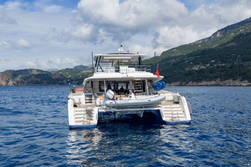 Fountaine-Pajot Power 67