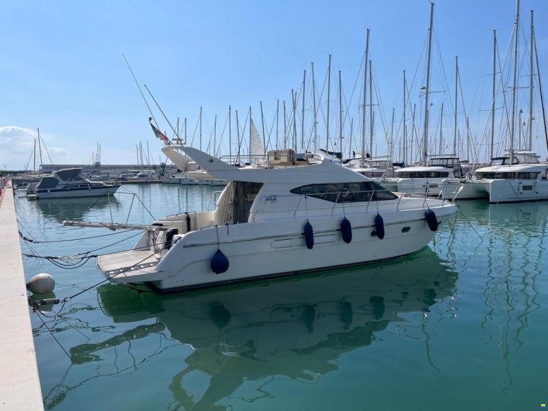 Azimut 40 Fly