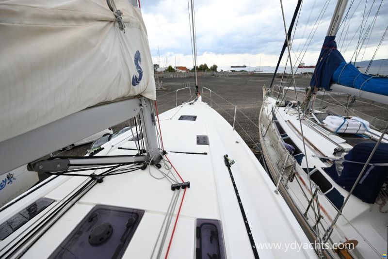 Beneteau Oceanis 40.1 Owner's Version