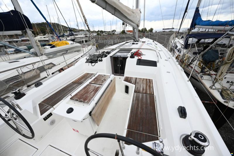 Beneteau Oceanis 40.1 Owner's Version