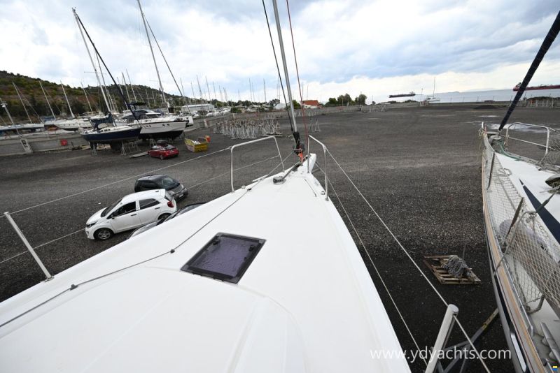 Beneteau Oceanis 40.1 Owner's Version