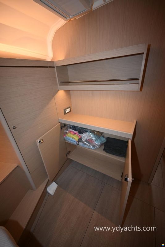 Beneteau Oceanis 40.1 Owner's Version