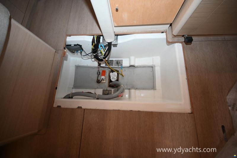 Beneteau Oceanis 40.1 Owner's Version
