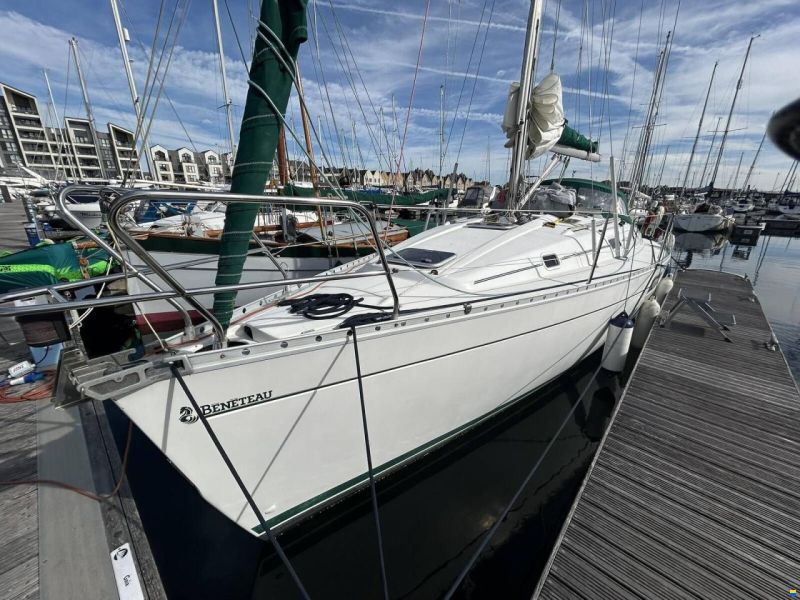 Beneteau Oceanis 351