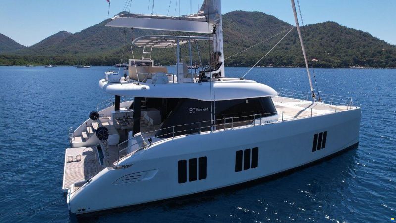 SunReef 50A Galley up Owner version