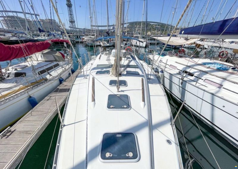 Beneteau Oceanis Clipper 393