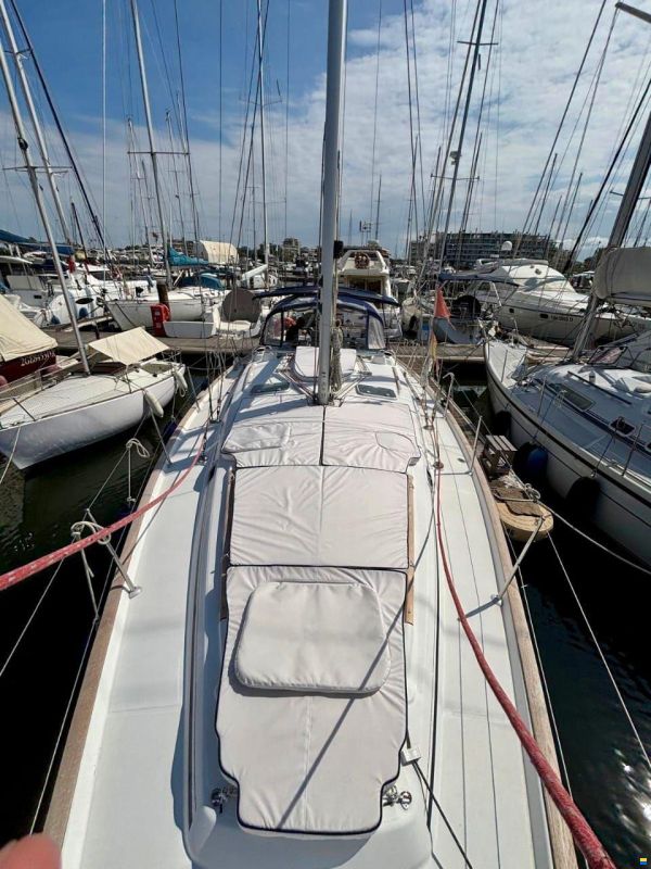 Beneteau Oceanis Clipper 411