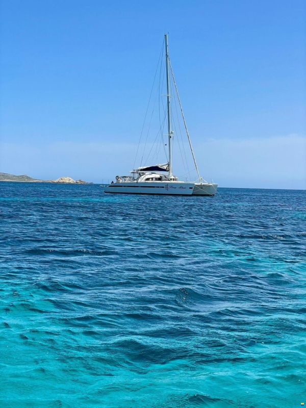 Lagoon 570