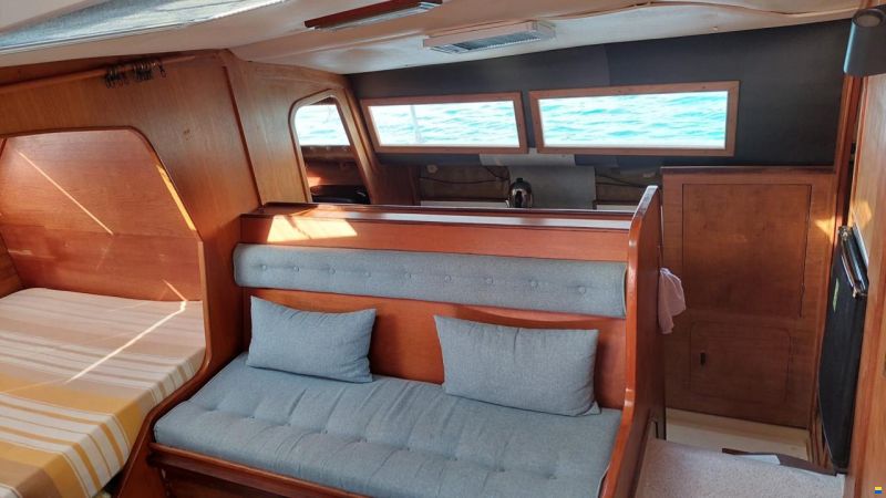 Prout Snowgoose 37 Elite