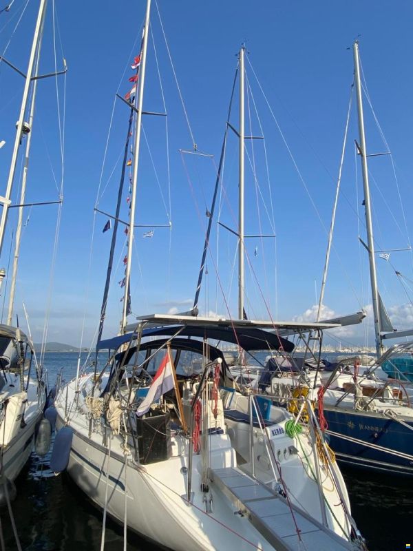 Bavaria 38