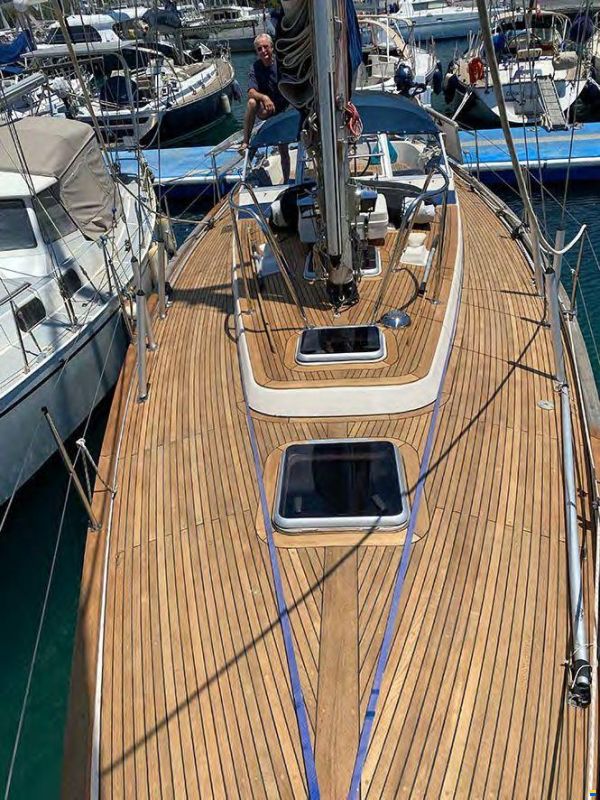 Hallberg Rassy 38