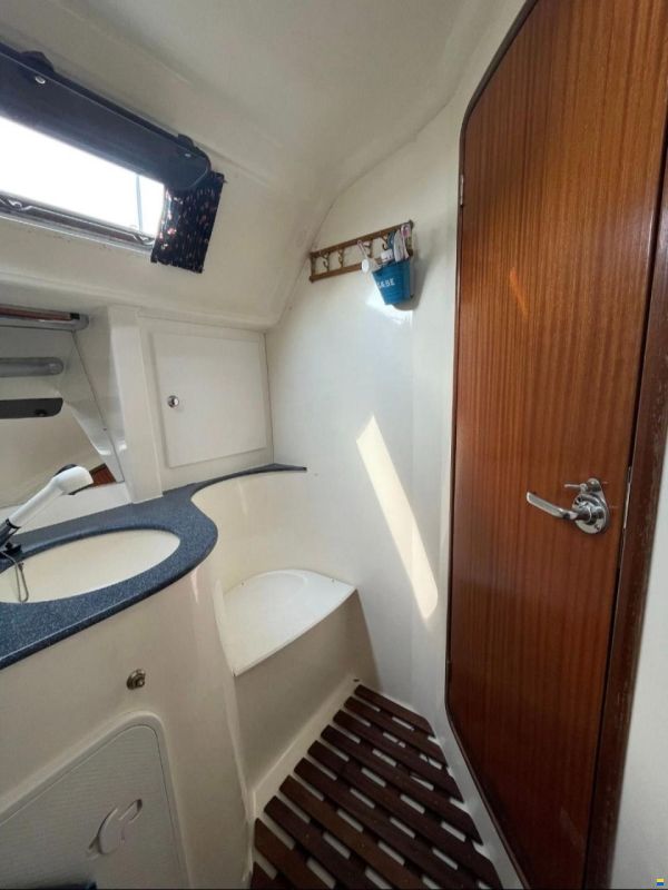 Bavaria 40