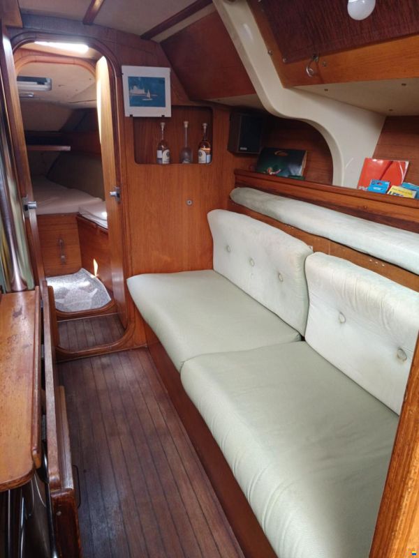 Jeanneau Sunshine 38