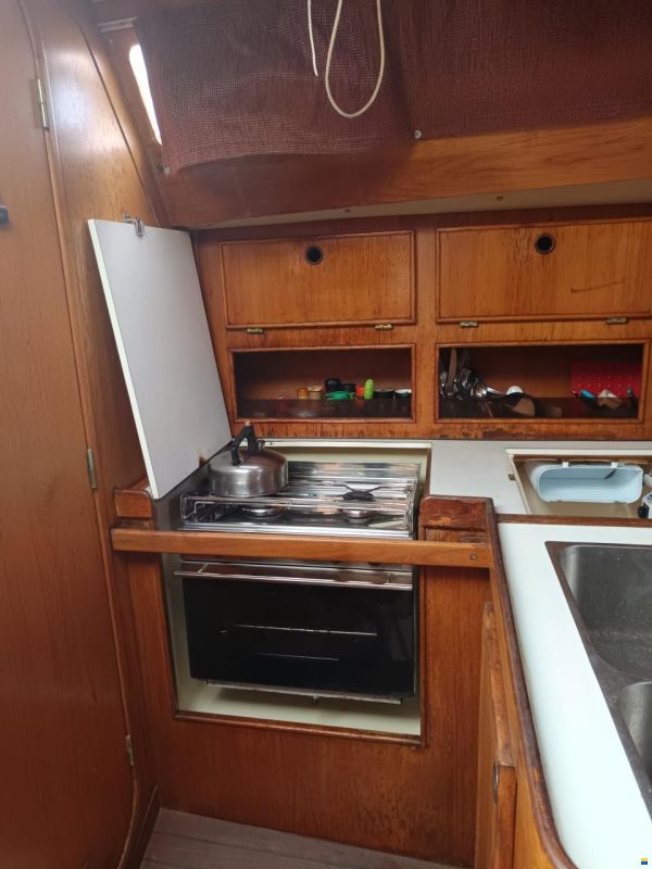 Jeanneau Sunshine 38