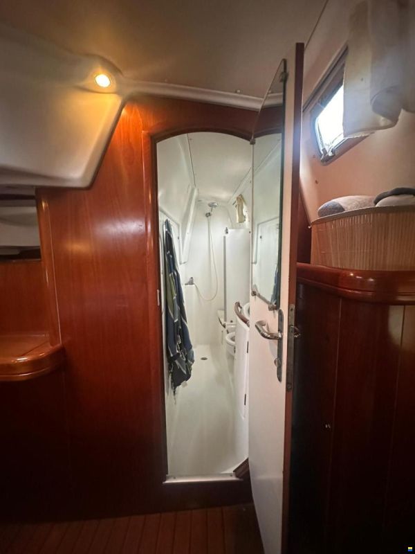 Beneteau Oceanis Clipper 42CC