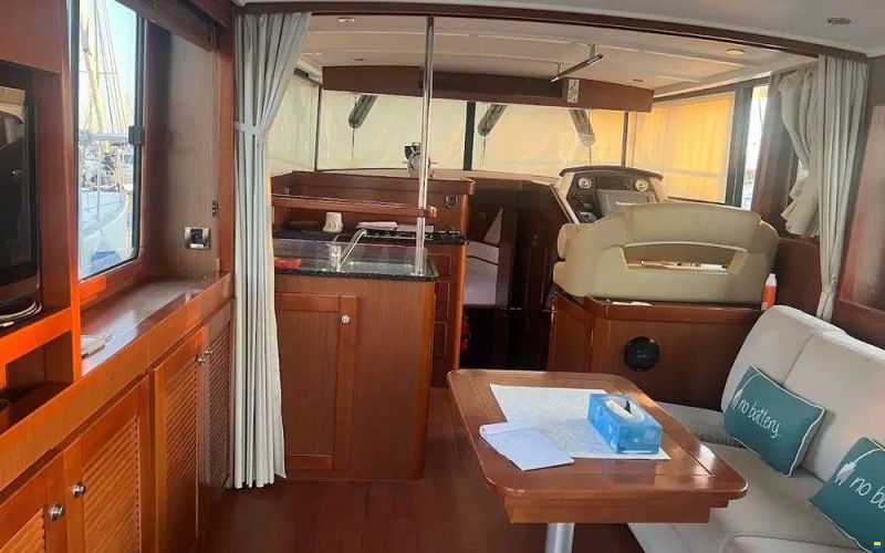Beneteau Swift Trawler 44