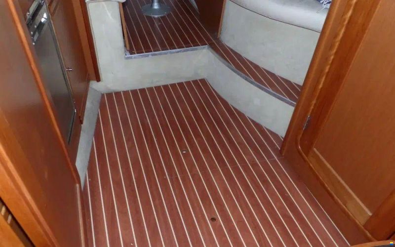 Bavaria 30