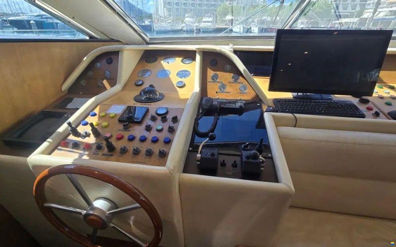 Mondomarine M 60