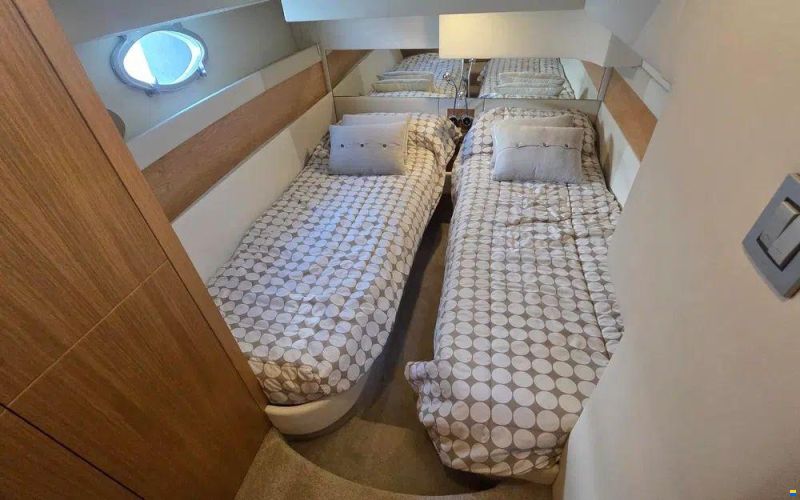 Rodman Muse 44