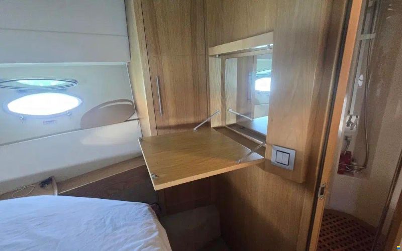 Rodman Muse 44