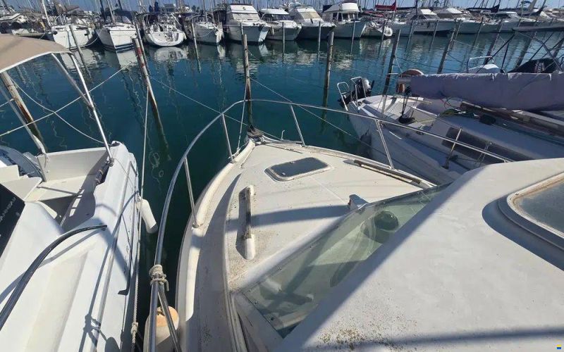 Beneteau Antares 605