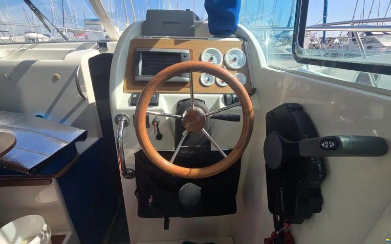 Jeanneau Merry Fisher 725
