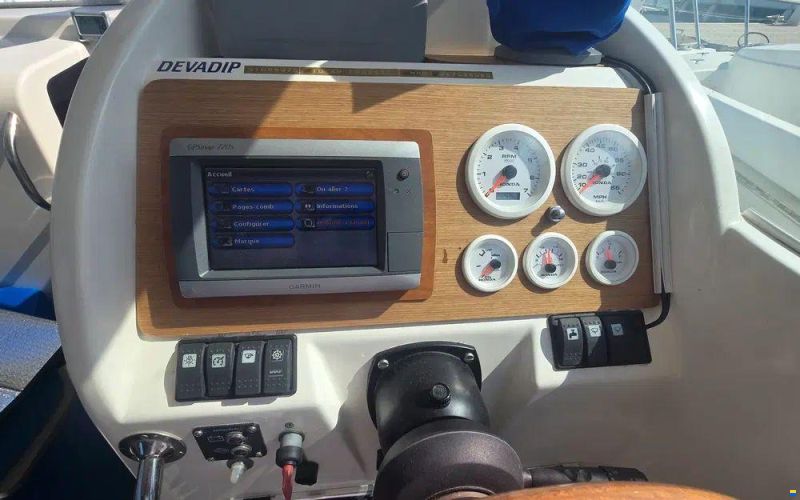 Jeanneau Merry Fisher 725