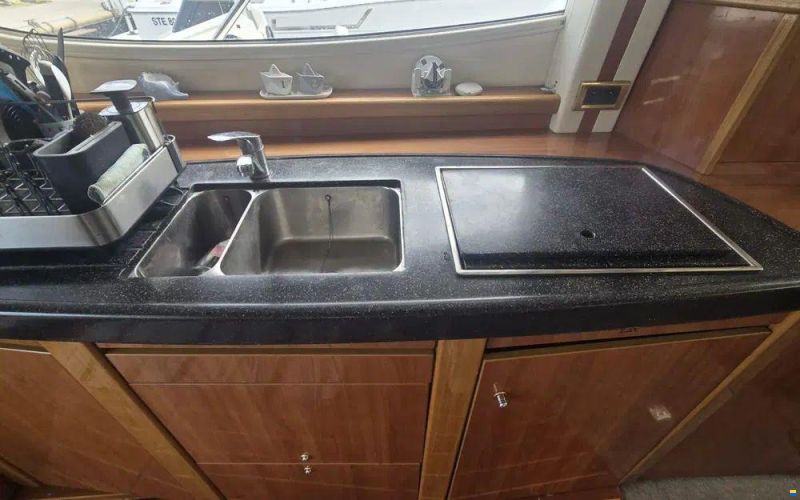 Sealine 42.5