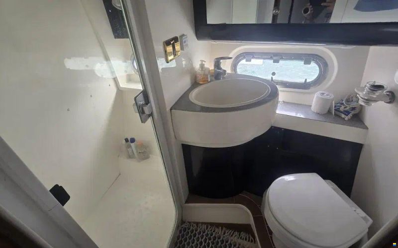Sealine 42.5