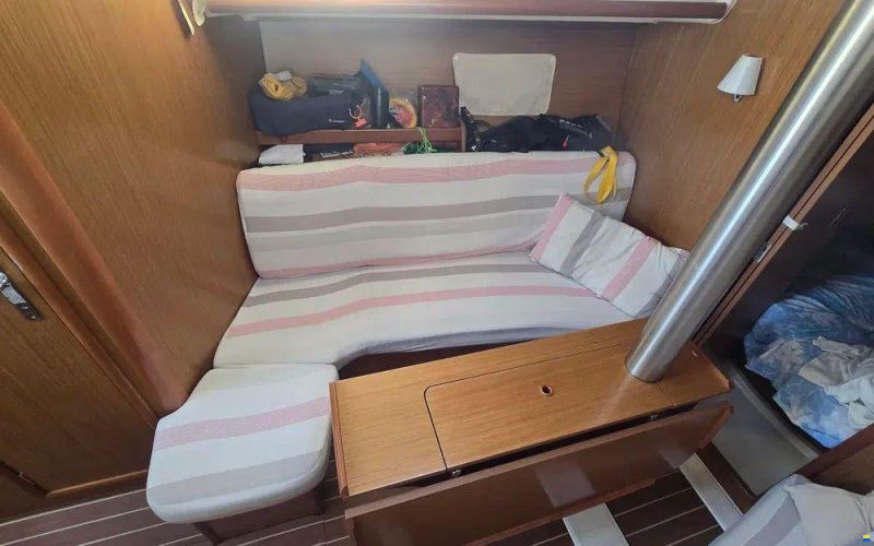 Jeanneau Sun Odyssey 32.1