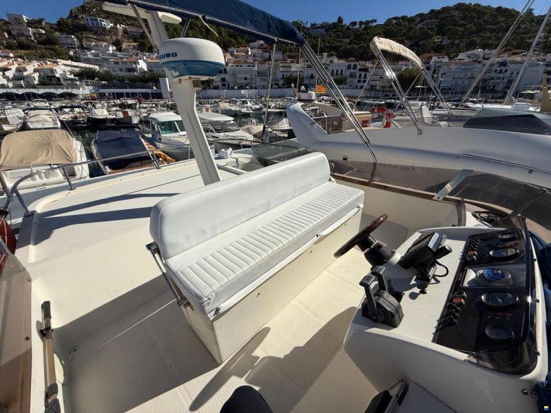 Mystic 38 ACM
