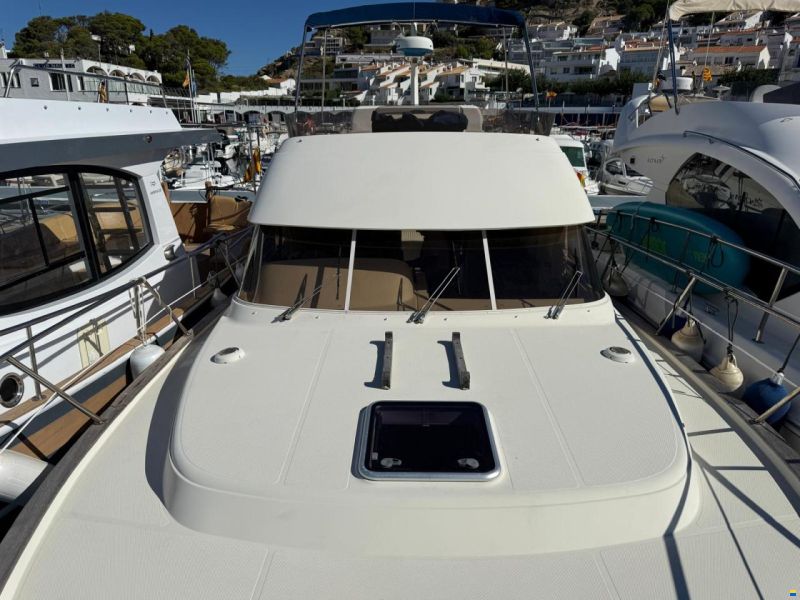 Mystic 38 ACM