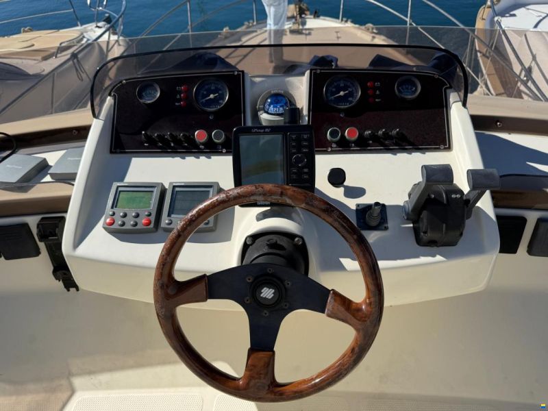 Mystic 38 ACM