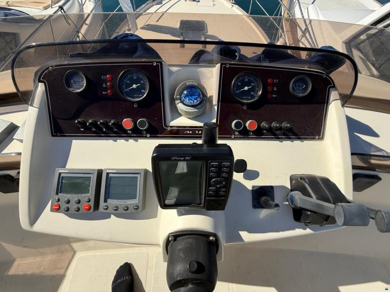 Mystic 38 ACM