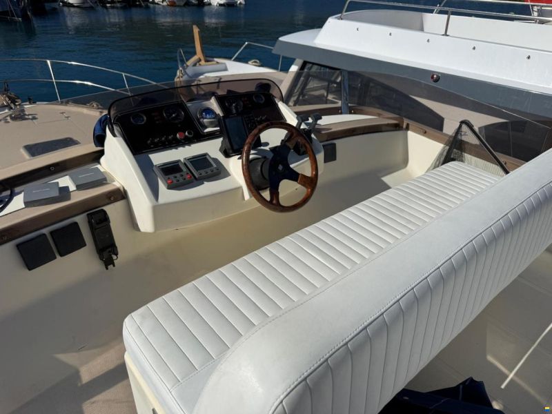 Mystic 38 ACM