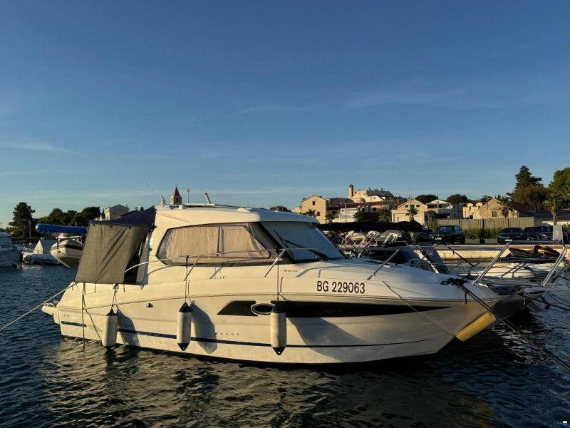 Beneteau Antares 8.80