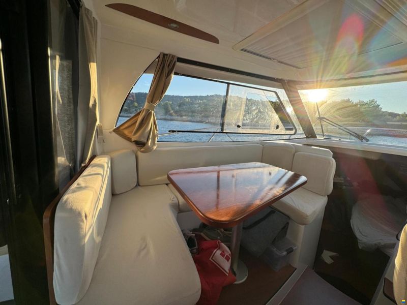 Beneteau Antares 8.80